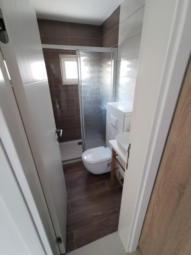 Elizabeta Deluxe Rooms Biograd Na Moru Exterior photo