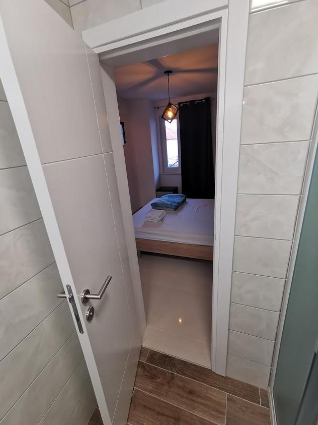 Elizabeta Deluxe Rooms Biograd Na Moru Exterior photo
