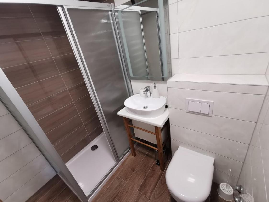 Elizabeta Deluxe Rooms Biograd Na Moru Exterior photo