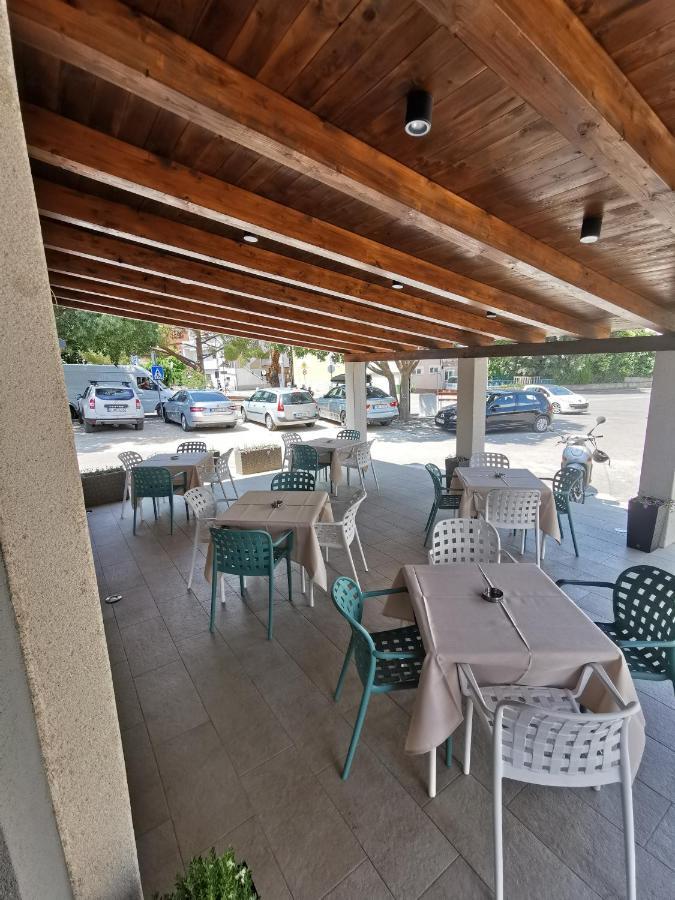 Elizabeta Deluxe Rooms Biograd Na Moru Exterior photo