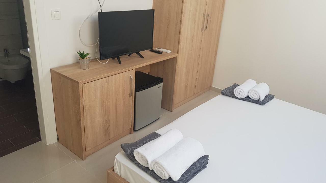 Elizabeta Deluxe Rooms Biograd Na Moru Exterior photo